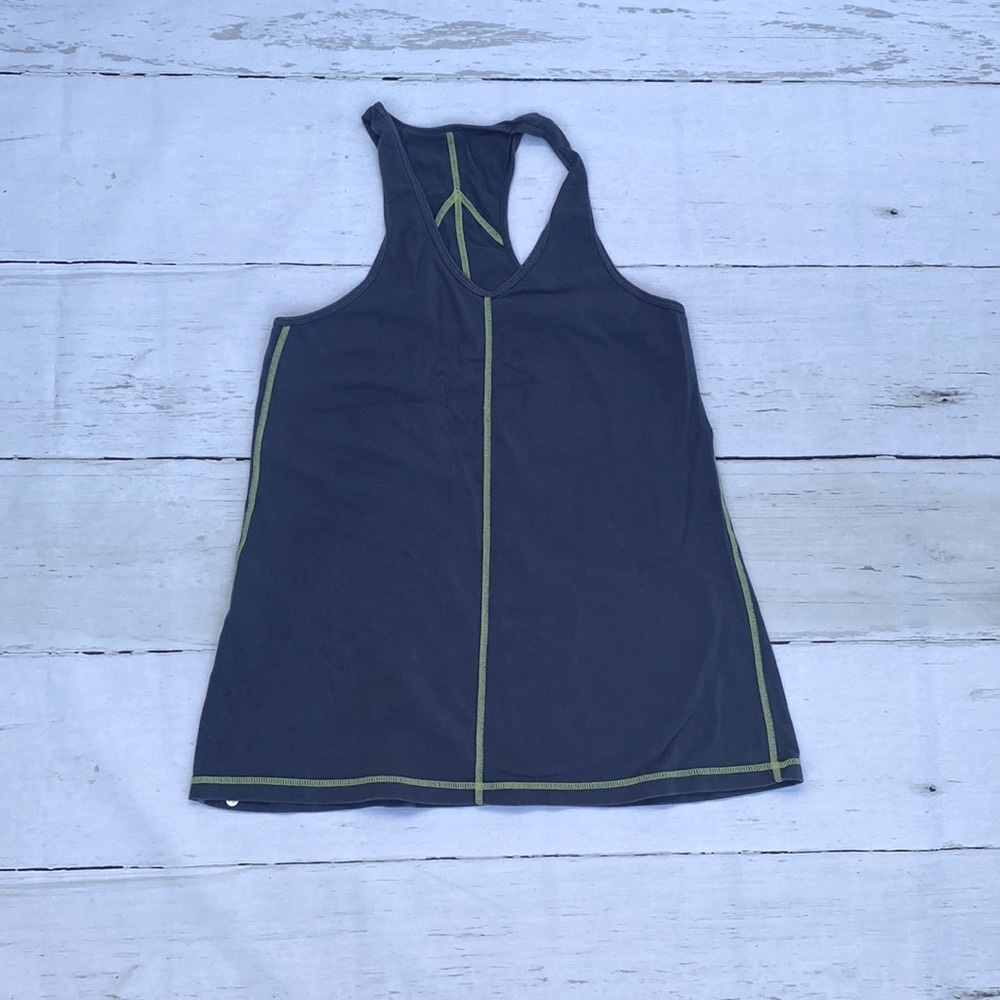 Ivivva tank top